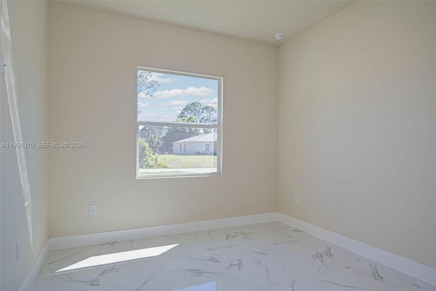 Spacious, unfurnished interior of a new home in , Lehigh Acres (Image 20).