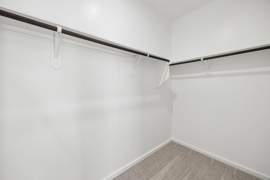 Spacious, unfurnished interior of a new home in Crosby Farms, Crosby (Image 28).