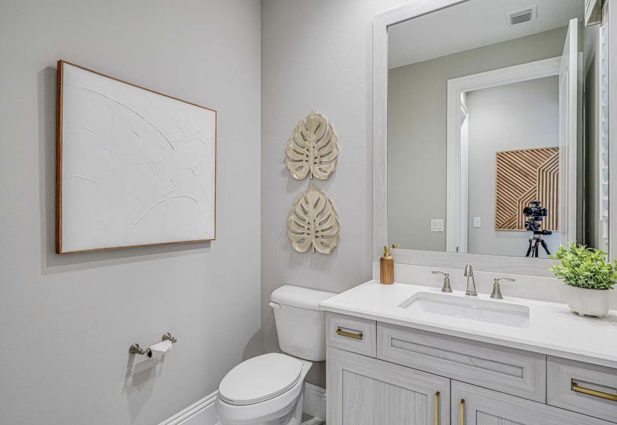 Powder Room Powder Room