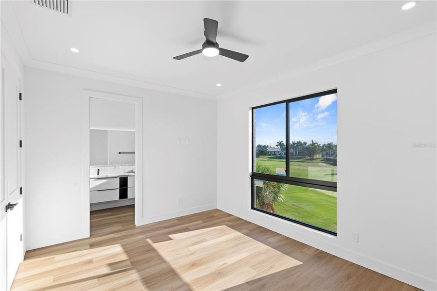 Spacious, unfurnished interior of a new home in , Punta Gorda (Image 19).