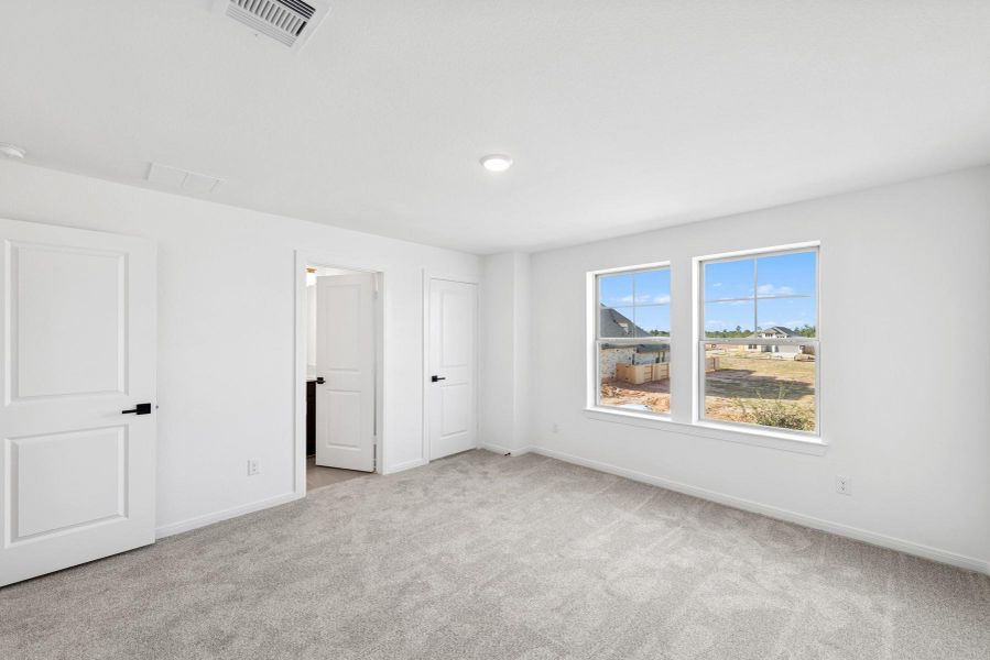 Spacious, unfurnished interior of a new home in Escondido 50' Homesites, Magnolia (Image 13).