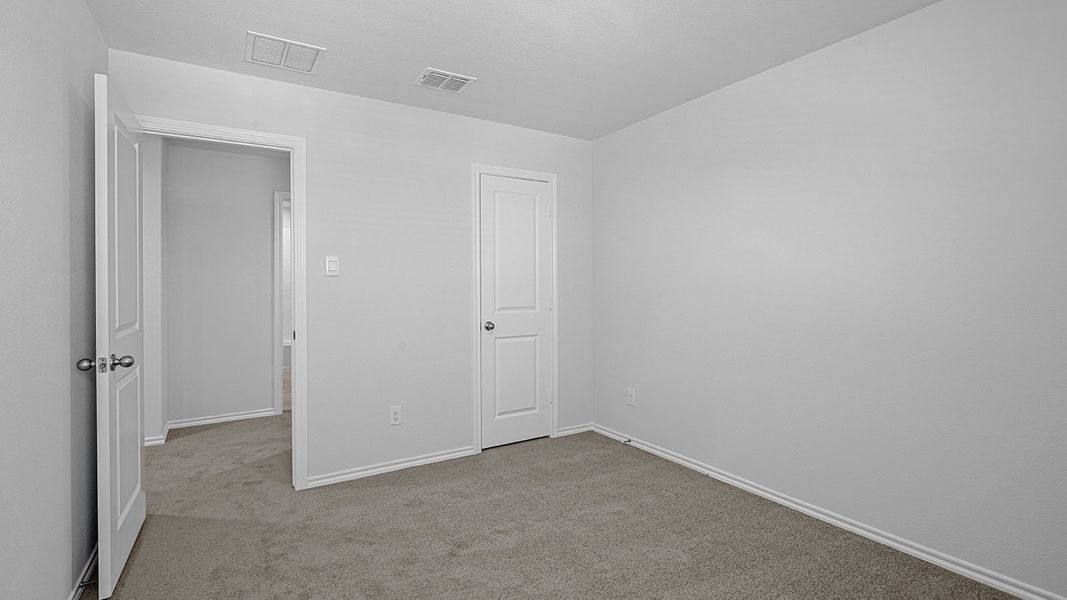 Spacious, unfurnished interior of a new home in Springhill South, Boyd (Image 26).