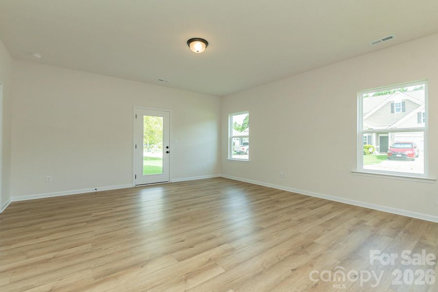 Spacious, unfurnished interior of a new home in Country Club Village, Salisbury (Image 20).