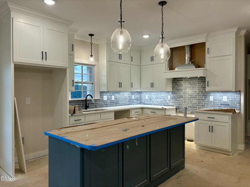 5b25b94a-eee3-4e14-a996-af67eb6ff344