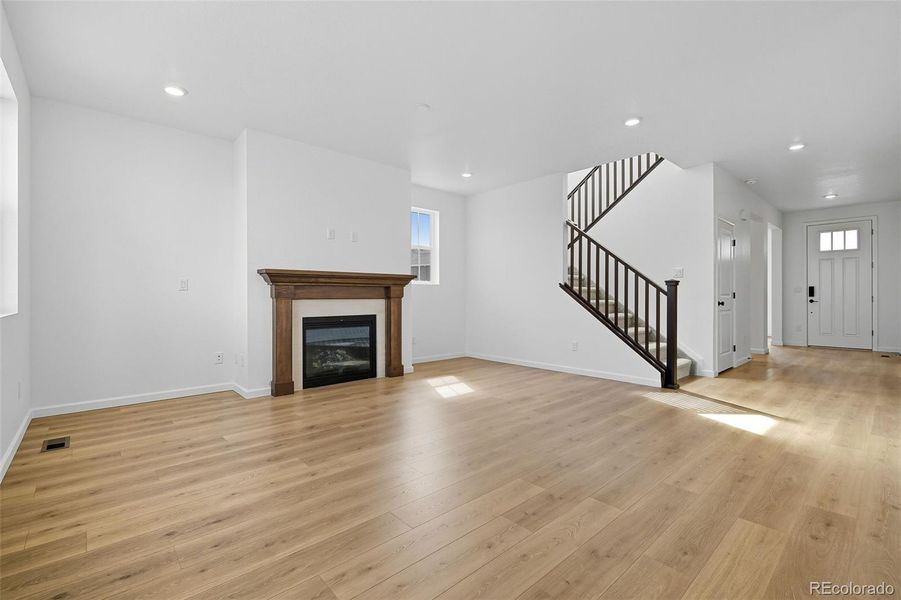 3639 Recess Lane ~ Ready Now!