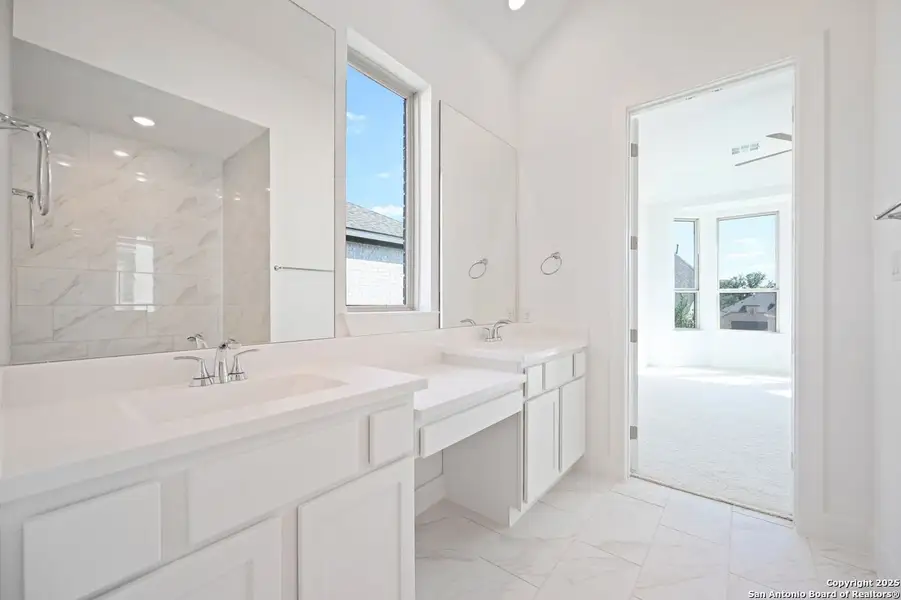 Furnished interior view inside a new home in Weston Oaks, San Antonio (Image 7). Furnished interior view inside a new home in Weston Oaks, San Antonio (Image 7).