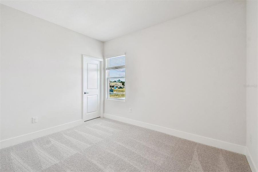 Spacious, unfurnished interior of a new home in North River Ranch – Townhomes, Parrish (Image 36).