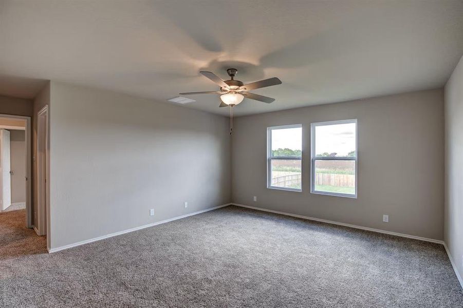 Spacious, unfurnished interior of a new home in Hannah Heights, Seguin (Image 18). Spacious, unfurnished interior of a new home in Hannah Heights, Seguin (Image 18).