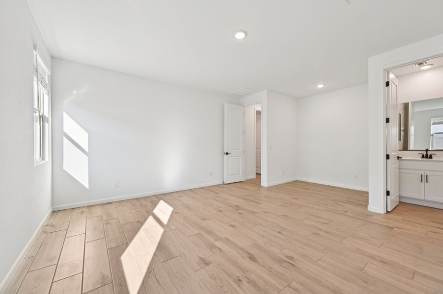 Den. Finishes and options may vary by community.