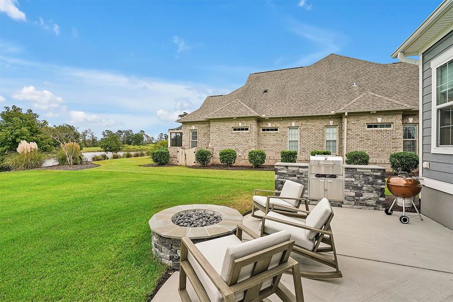 Bar Harbour II, Patio