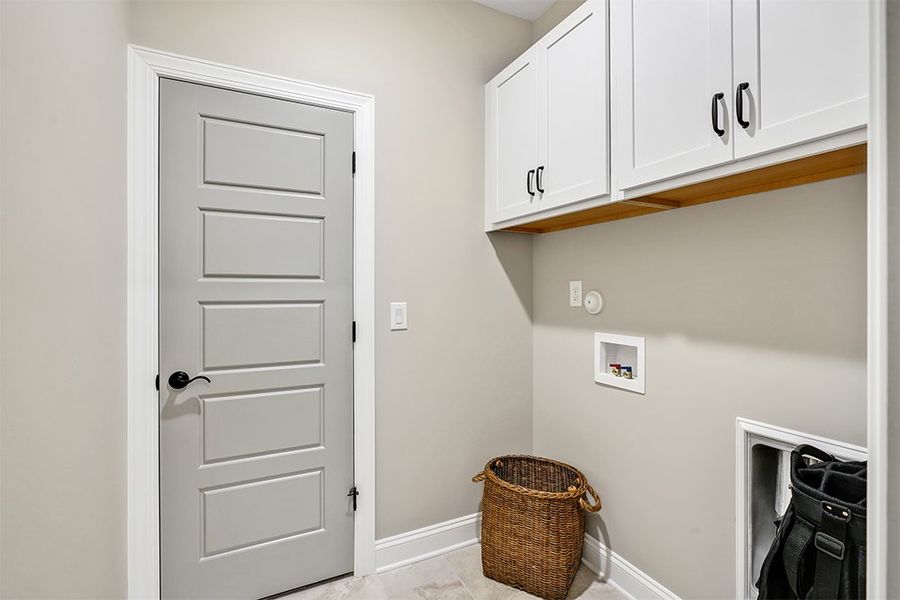 Lumina Island, Laundry