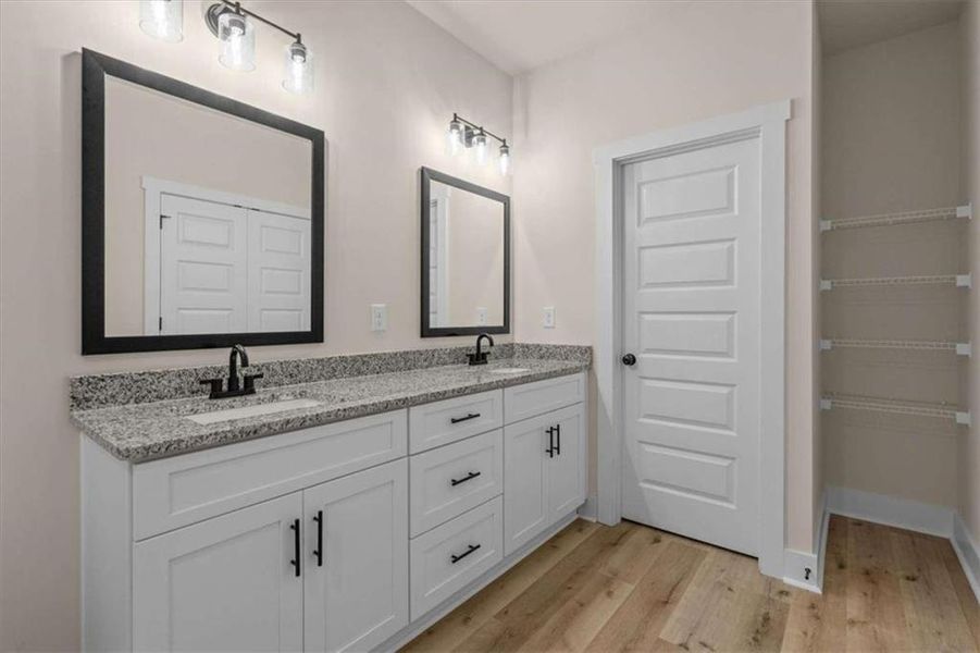 Furnished interior view inside a new home in , Temple (Image 9).