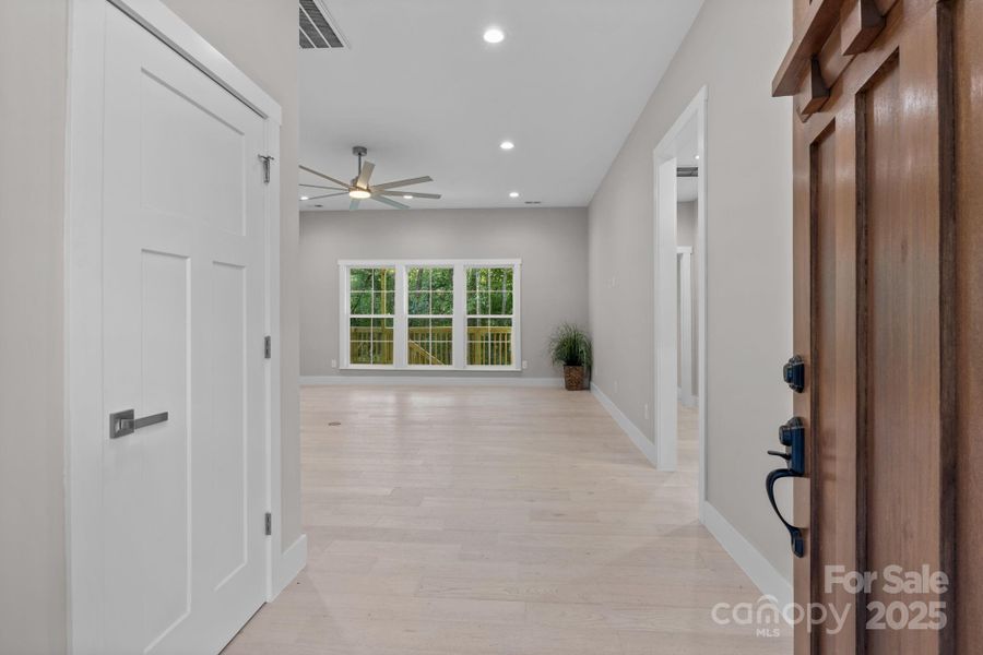 Image 38 of a home in .