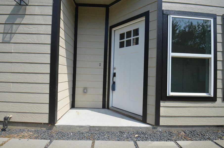 Front exterior of a new home in , Houston, TX, highlighting curb appeal (Image 1). Front exterior of a new home in , Houston, TX, highlighting curb appeal (Image 1).
