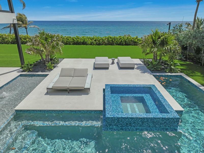 Image 90 of a home in .