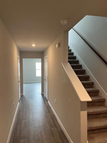 Spacious, unfurnished interior of a new home in , Wharton (Image 7).