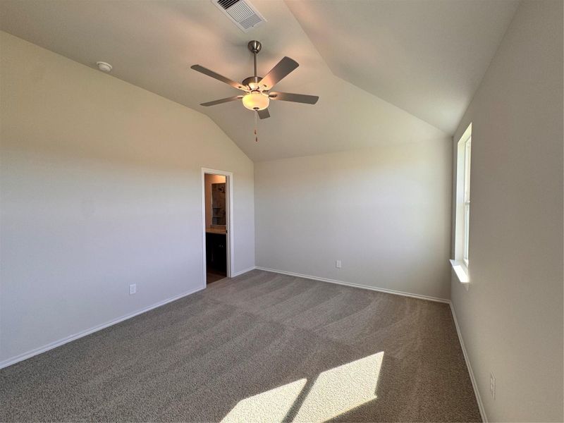 Spacious, unfurnished interior of a new home in Hill & Dale Ranch, Splendora (Image 20). Spacious, unfurnished interior of a new home in Hill & Dale Ranch, Splendora (Image 20).