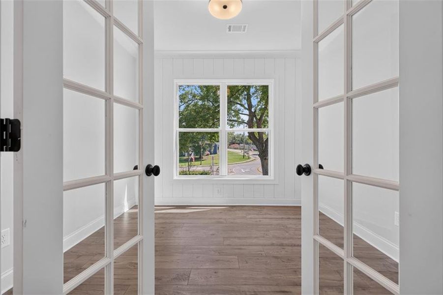 Spacious, unfurnished interior of a new home in , Flowery Branch (Image 70).