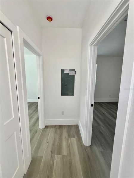 Spacious, unfurnished interior of a new home in , Tampa (Image 62).