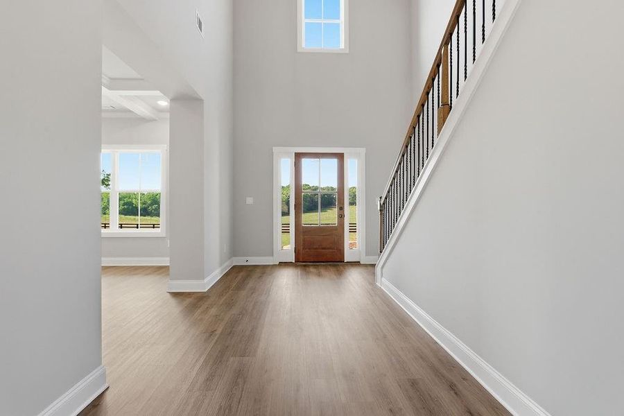 Spacious, unfurnished interior of a new home in , Monroe (Image 13).