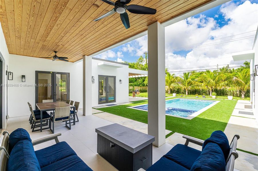 Furnished interior view inside a new home in , Miami (Image 41).