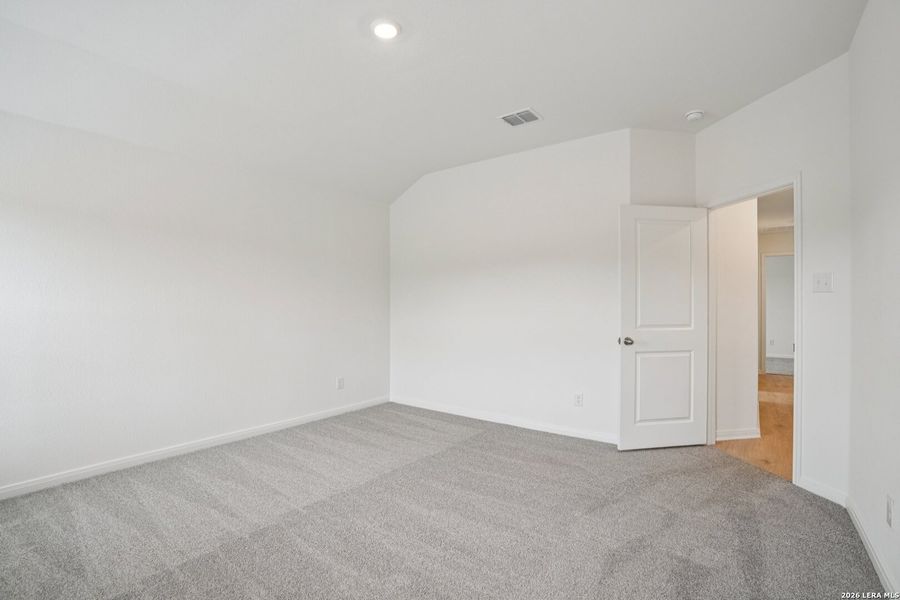 Spacious, unfurnished interior of a new home in Preserve at Medina, Von Ormy (Image 31). Spacious, unfurnished interior of a new home in Preserve at Medina, Von Ormy (Image 31).