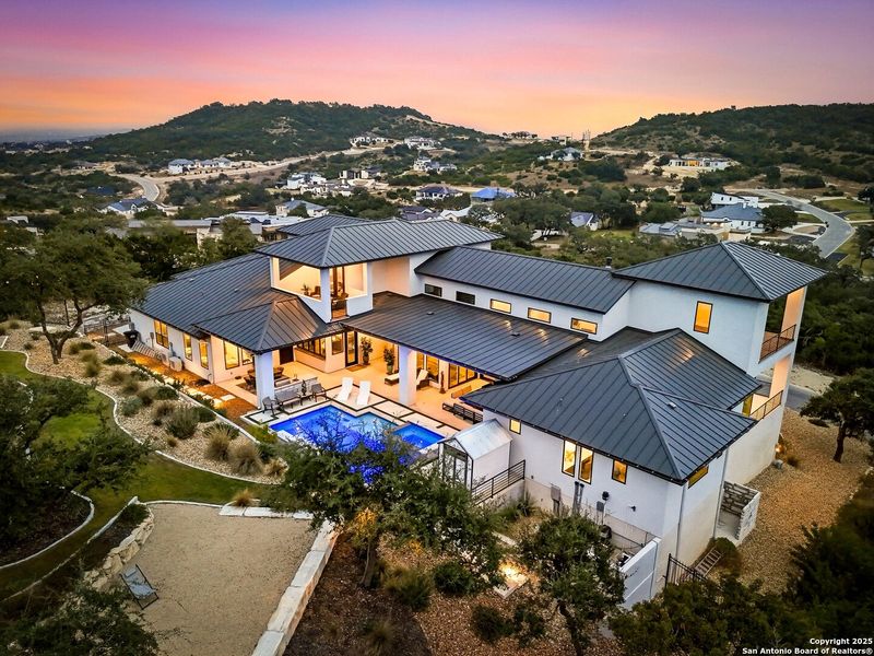 Image 94 of a home in .