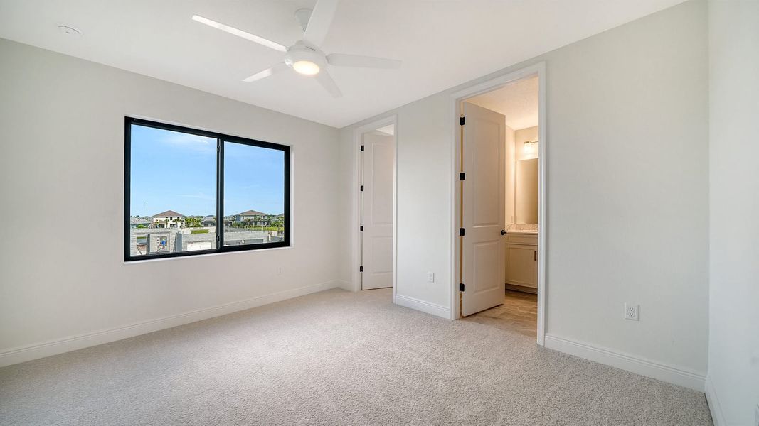Spacious, unfurnished interior of a new home in Palm Grove, Lakewood Ranch (Image 22). Spacious, unfurnished interior of a new home in Palm Grove, Lakewood Ranch (Image 22).