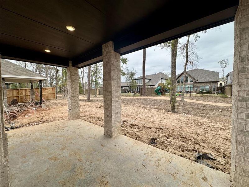 Large covered patio with a gas line for all your grilling heart desires!