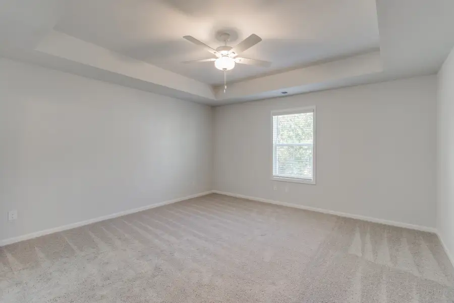 Spacious, unfurnished interior of a new home in Killians Crossing, Blythewood (Image 32).
