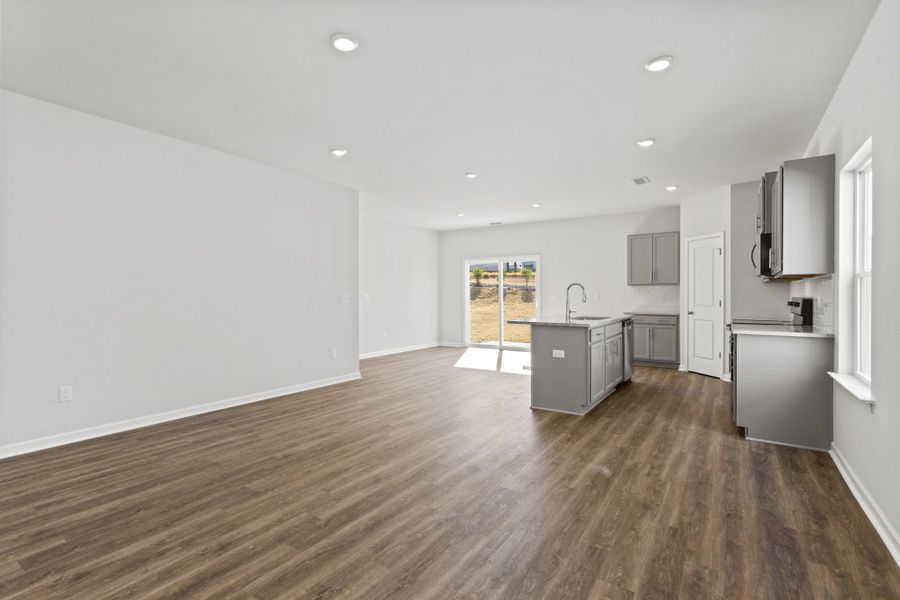 3br New Home in Woodruff, SC.  - Slide 12