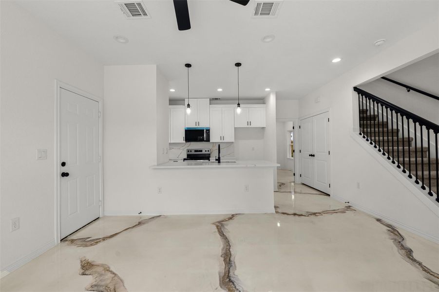 Spacious, unfurnished interior of a new home in , Montgomery (Image 17).