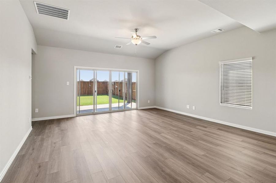 Photo is not of the actual home, but is an inspirational photo of builder’s model home and may depict options, furnishings, and/or decorator features that are not included.