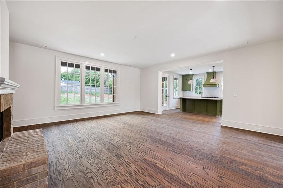 Spacious, unfurnished interior of a new home in , Carrollton (Image 46).
