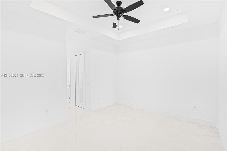 Spacious, unfurnished interior of a new home in , Lehigh Acres (Image 20). Spacious, unfurnished interior of a new home in , Lehigh Acres (Image 20).
