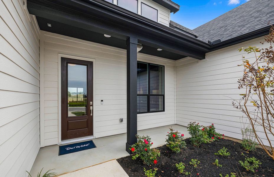 Representative exterior details of a home built from the Stellar by Del Webb in Del Webb Austin at Lost Pines, Bastrop (Image 39).