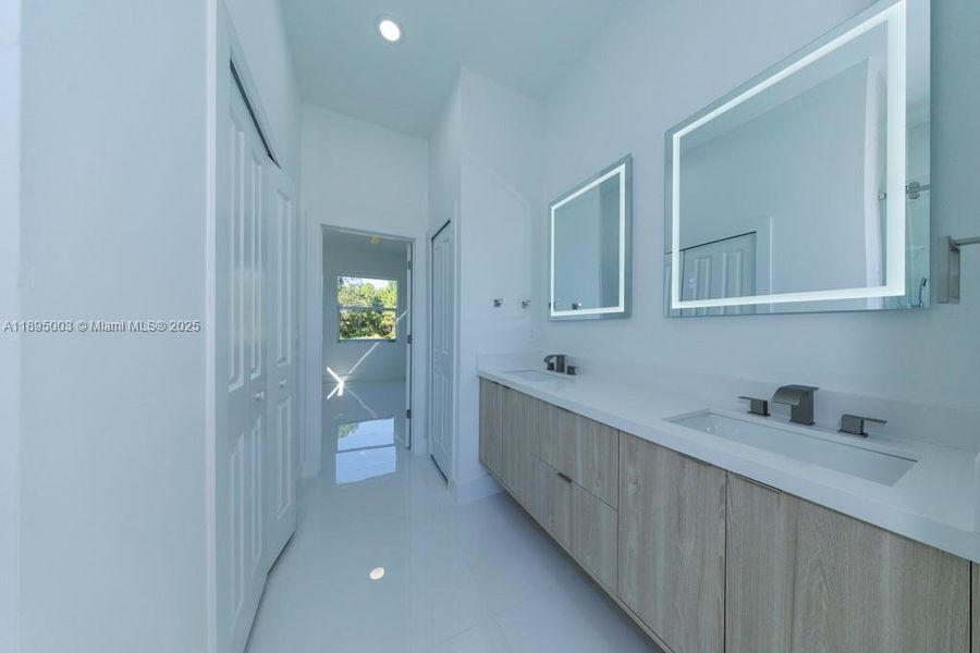 Furnished interior view inside a new home in , Lehigh Acres (Image 32).