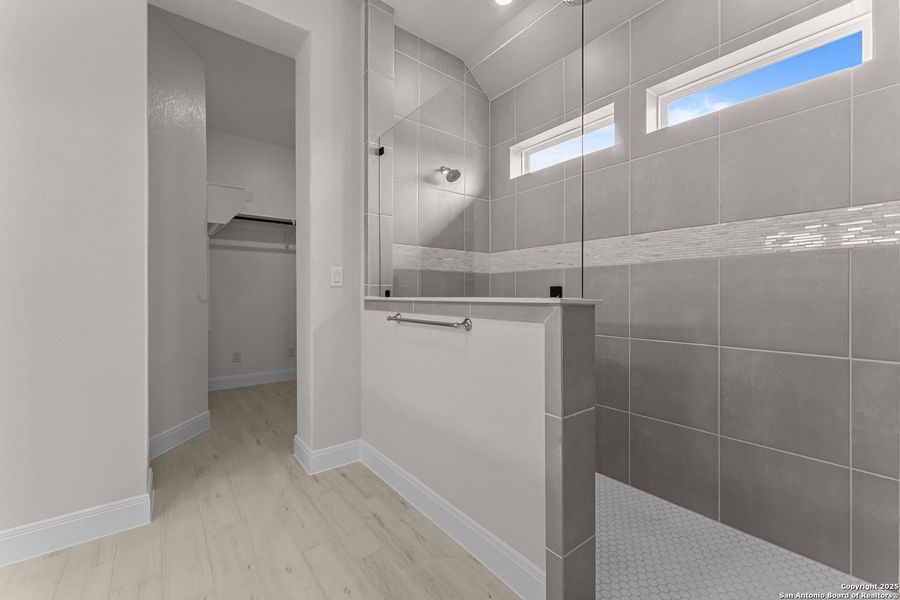 Image 11 of a home in Ladera - High Point 45'.