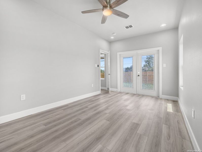 Spacious, unfurnished interior of a new home in , Canyon Lake (Image 14). Spacious, unfurnished interior of a new home in , Canyon Lake (Image 14).
