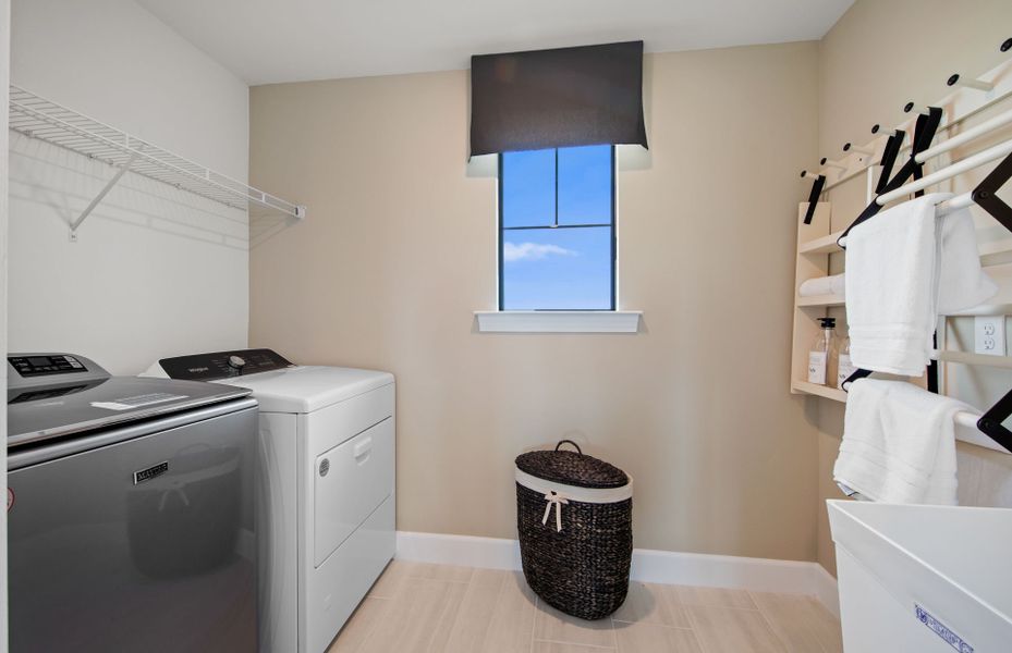 Furnished interior view inside a new home in Riverwood, Zephyrhills (Image 12).