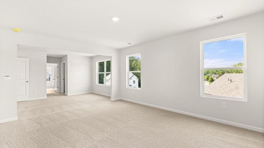 Spacious, unfurnished interior of a new home in Liberty Crossing, Braselton (Image 26).