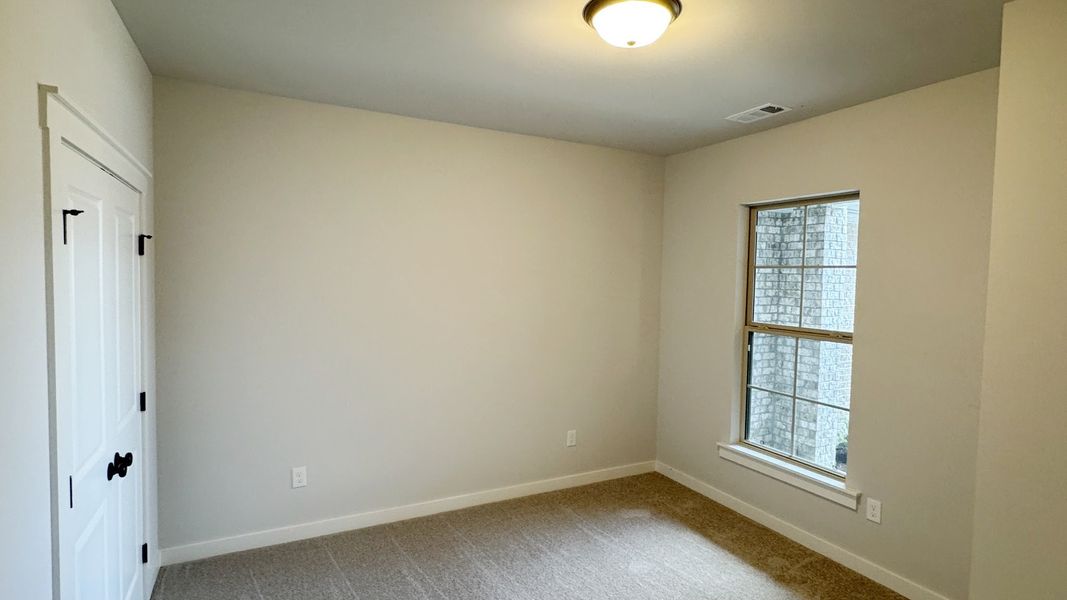 Spacious, unfurnished interior of a new home in The Greens at Legacy Townhomes, Springfield (Image 13).