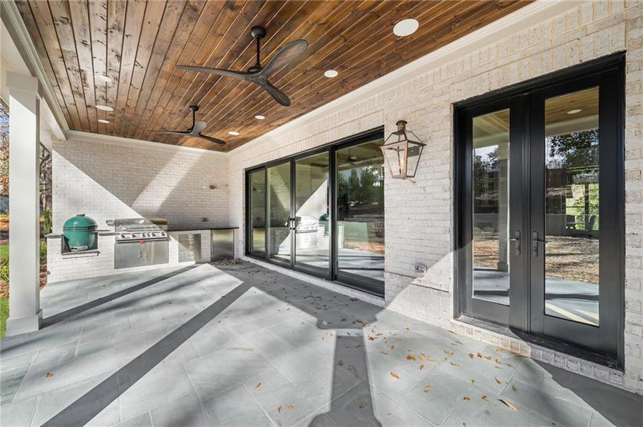 Exterior details and patio area of a home in , Alpharetta (Image 29).