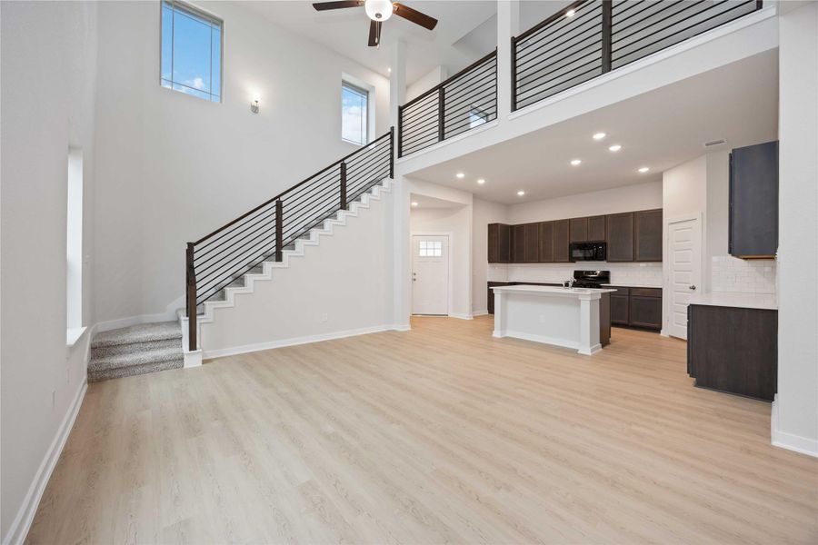 Spacious, unfurnished interior of a new home in Granger Pines, Conroe (Image 11). Spacious, unfurnished interior of a new home in Granger Pines, Conroe (Image 11).