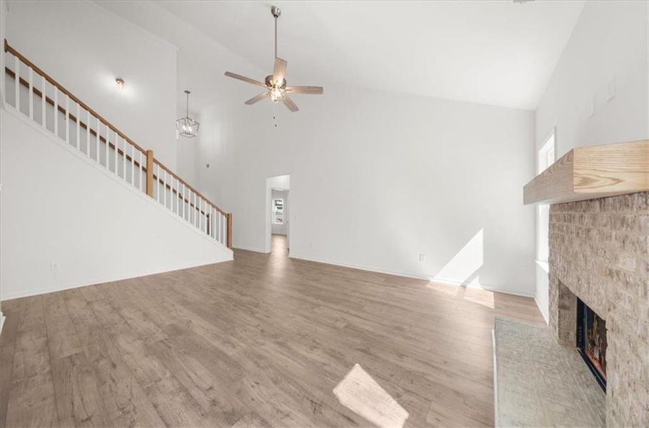 Spacious, unfurnished interior of a new home in , Gainesville (Image 40).