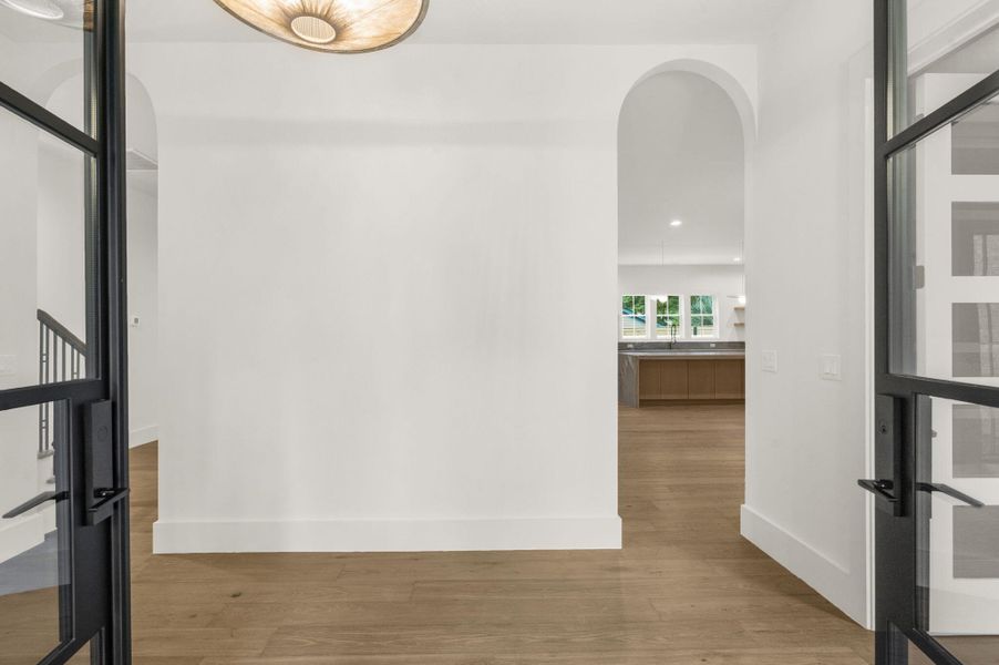 Spacious, unfurnished interior of a new home in , Mount Pleasant (Image 53).