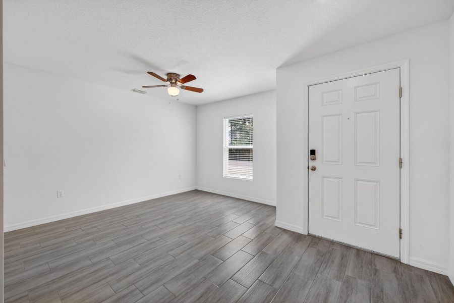 24-web-or-mls-8P3A9878