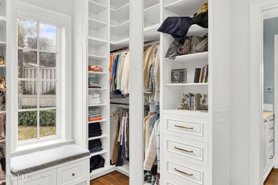 Furnished interior view inside a new home in , Ponte Vedra Beach (Image 9).