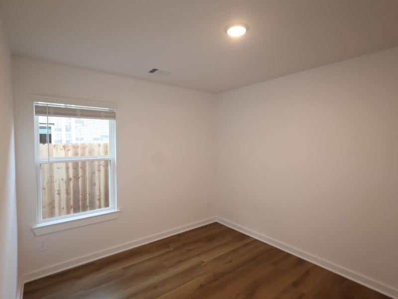 Spacious, unfurnished interior of a new home in Wildrye, Waller (Image 16).