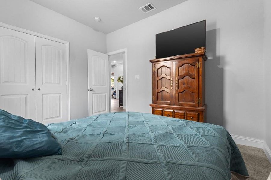 Furnished interior view inside a new home in , Mabank (Image 21).